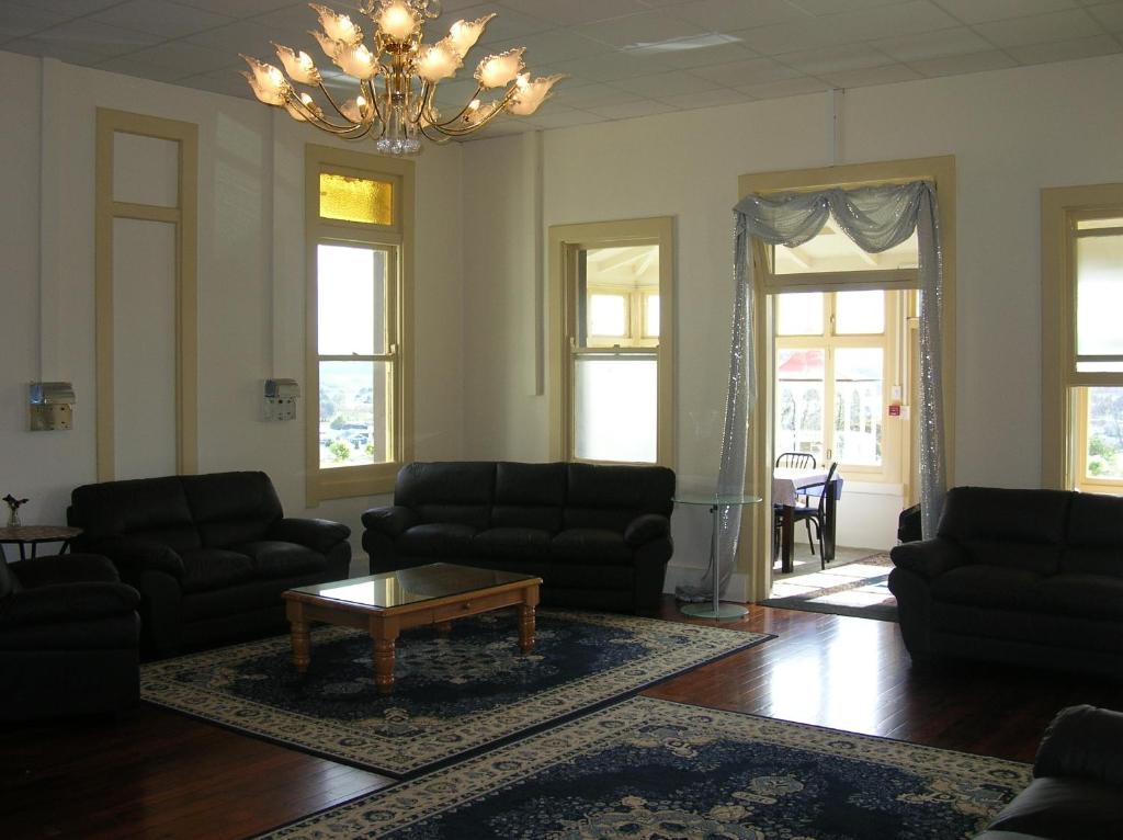 Manor Views Nz Hotel Хънтли Екстериор снимка