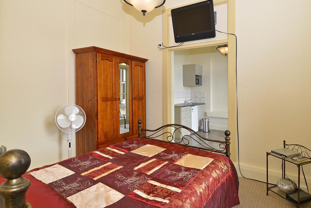 Manor Views Nz Hotel Хънтли Екстериор снимка