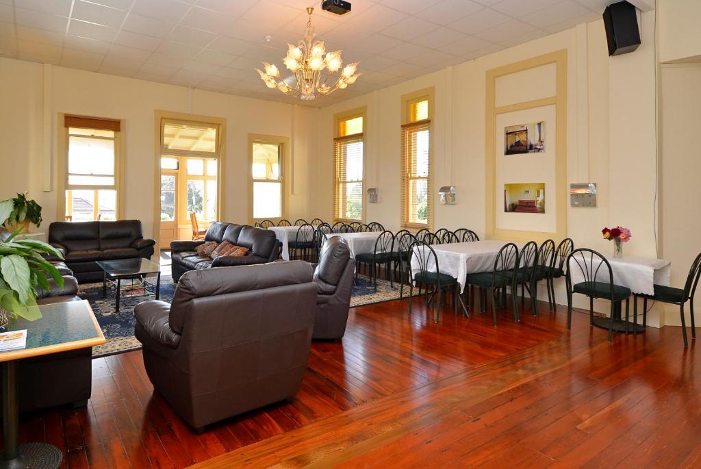 Manor Views Nz Hotel Хънтли Стая снимка