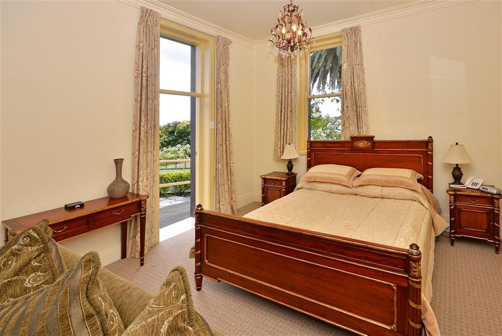 Manor Views Nz Hotel Хънтли Екстериор снимка